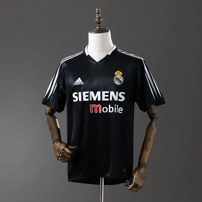 Retro Real Madrid 2004-05 Third Kit